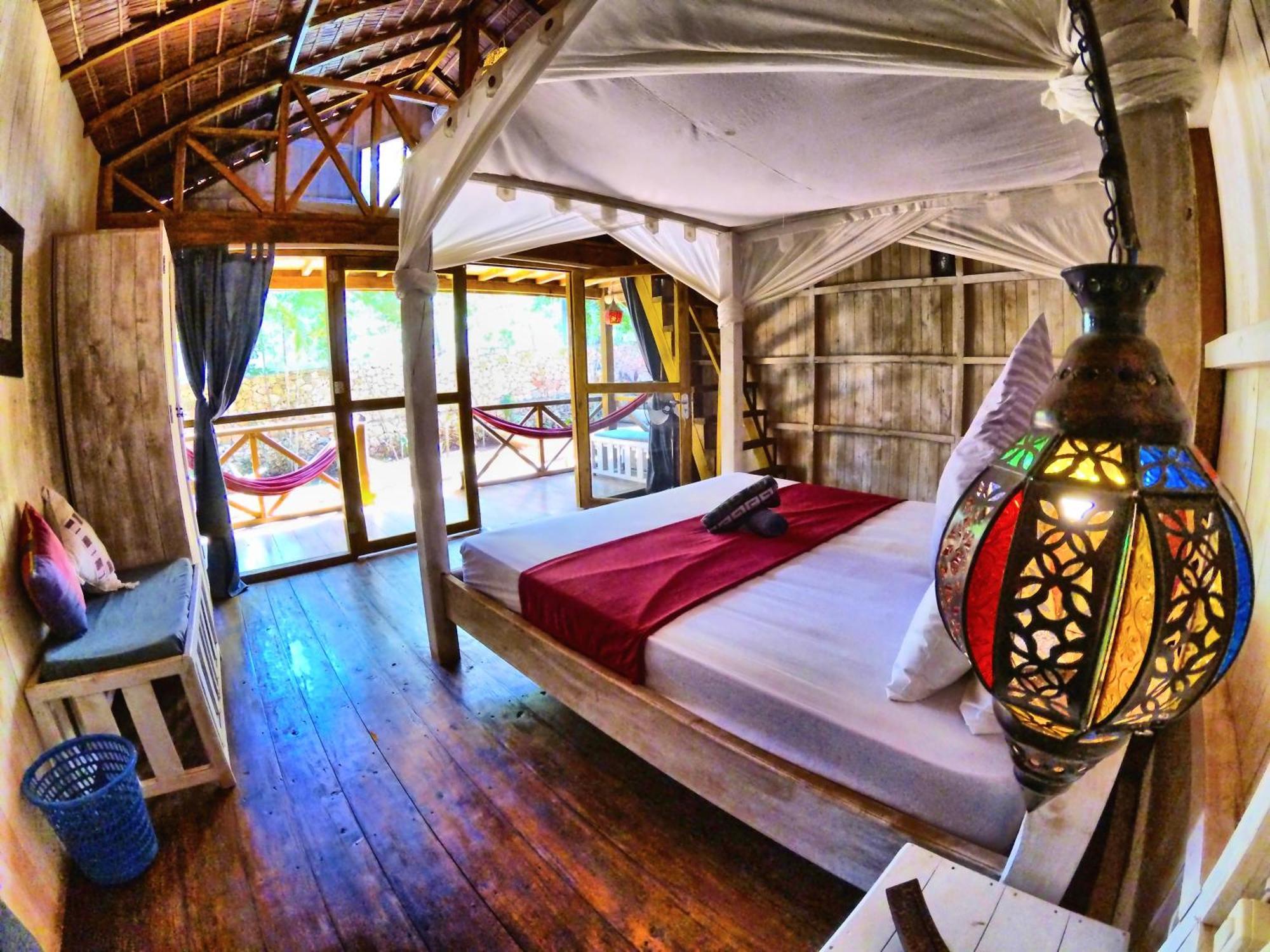 Cosmos Bungalows Бира Екстериор снимка