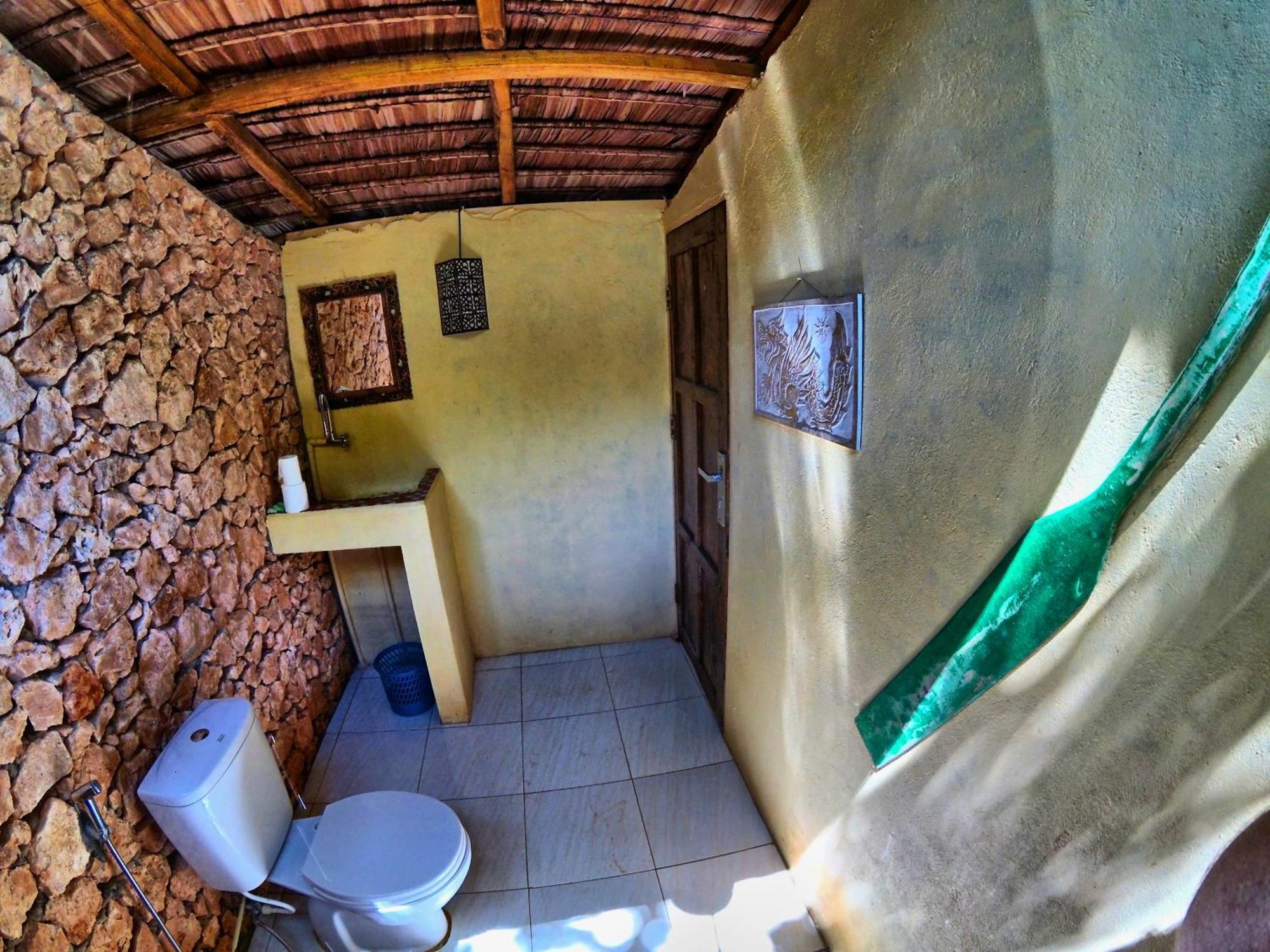 Cosmos Bungalows Бира Екстериор снимка
