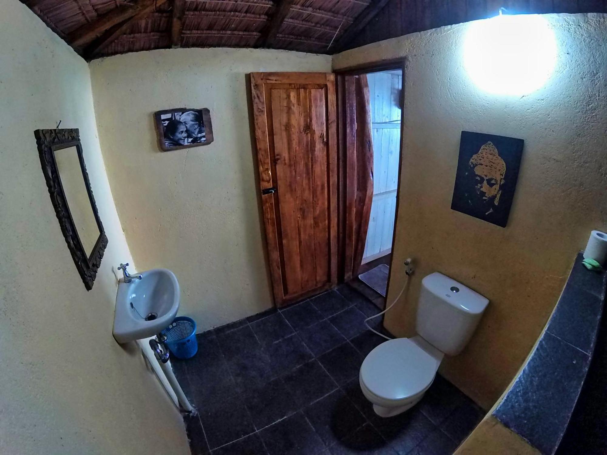 Cosmos Bungalows Бира Екстериор снимка