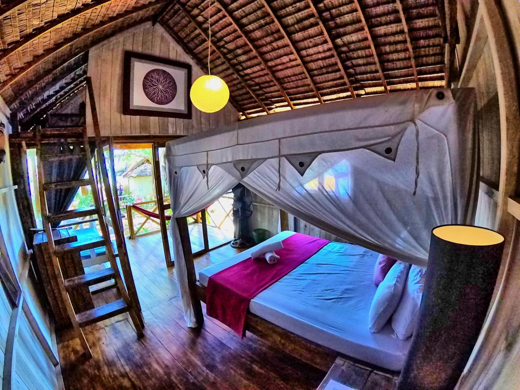 Cosmos Bungalows Бира Екстериор снимка